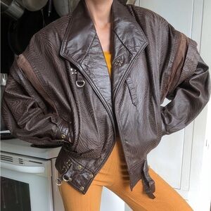 Vintage leather convertible jacket